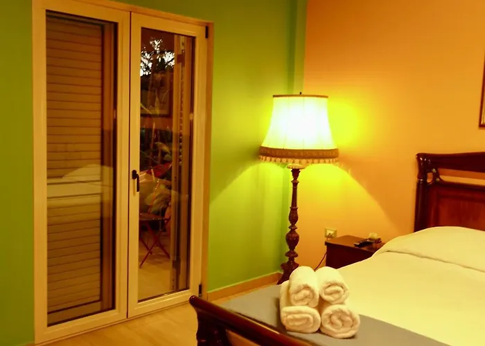 Jasemin-lule * Tirana